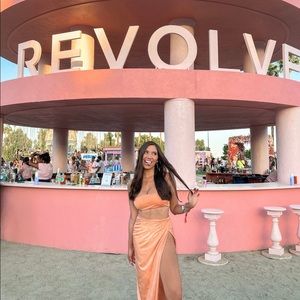 Hi, my name is Breanne and I’m a content creator from Southern California!